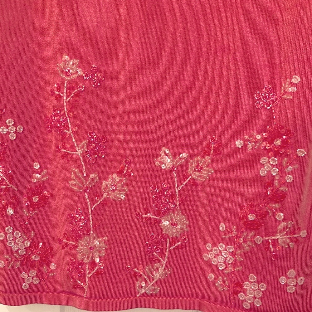 Oscar de la Renta Pink Embellished Top EUC Size MP - Picture 6 of 6